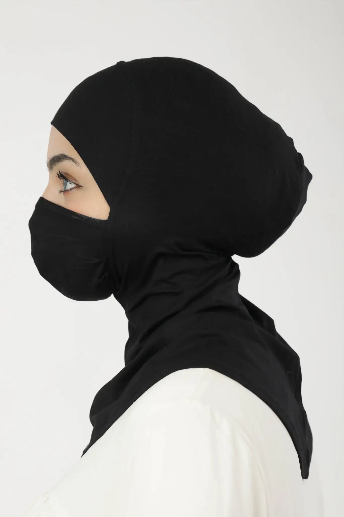 تلبيسة بالكمامة
