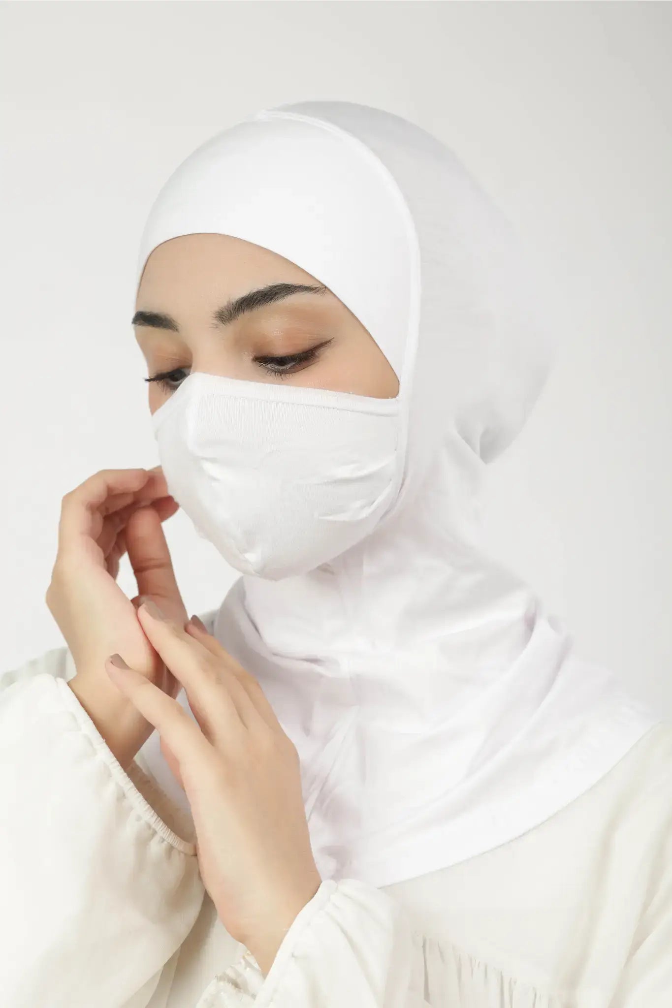 تلبيسة بالكمامة
