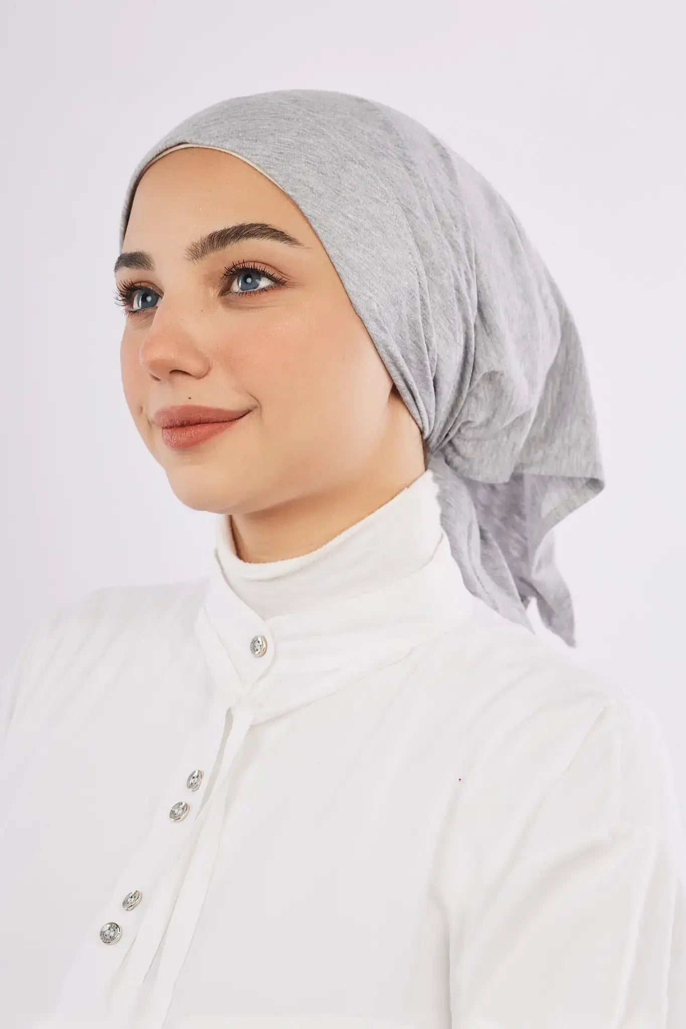 بندانا مثلث مبطنة
