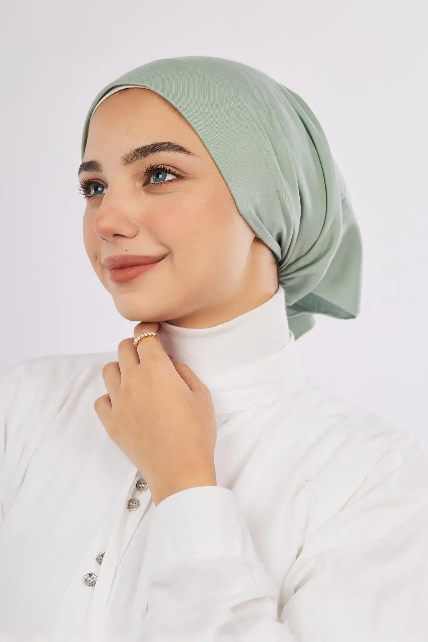 بندانا مثلث مبطنة