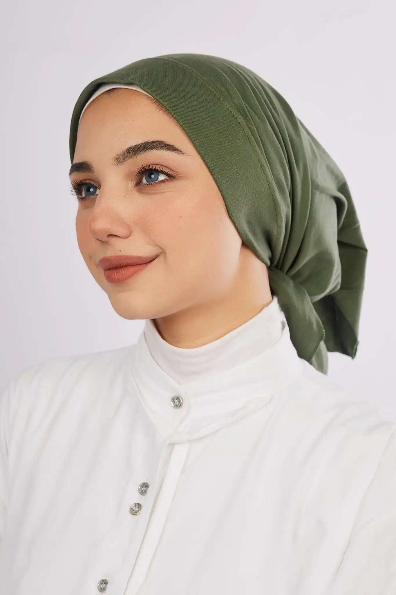 بندانا مثلث مبطنة