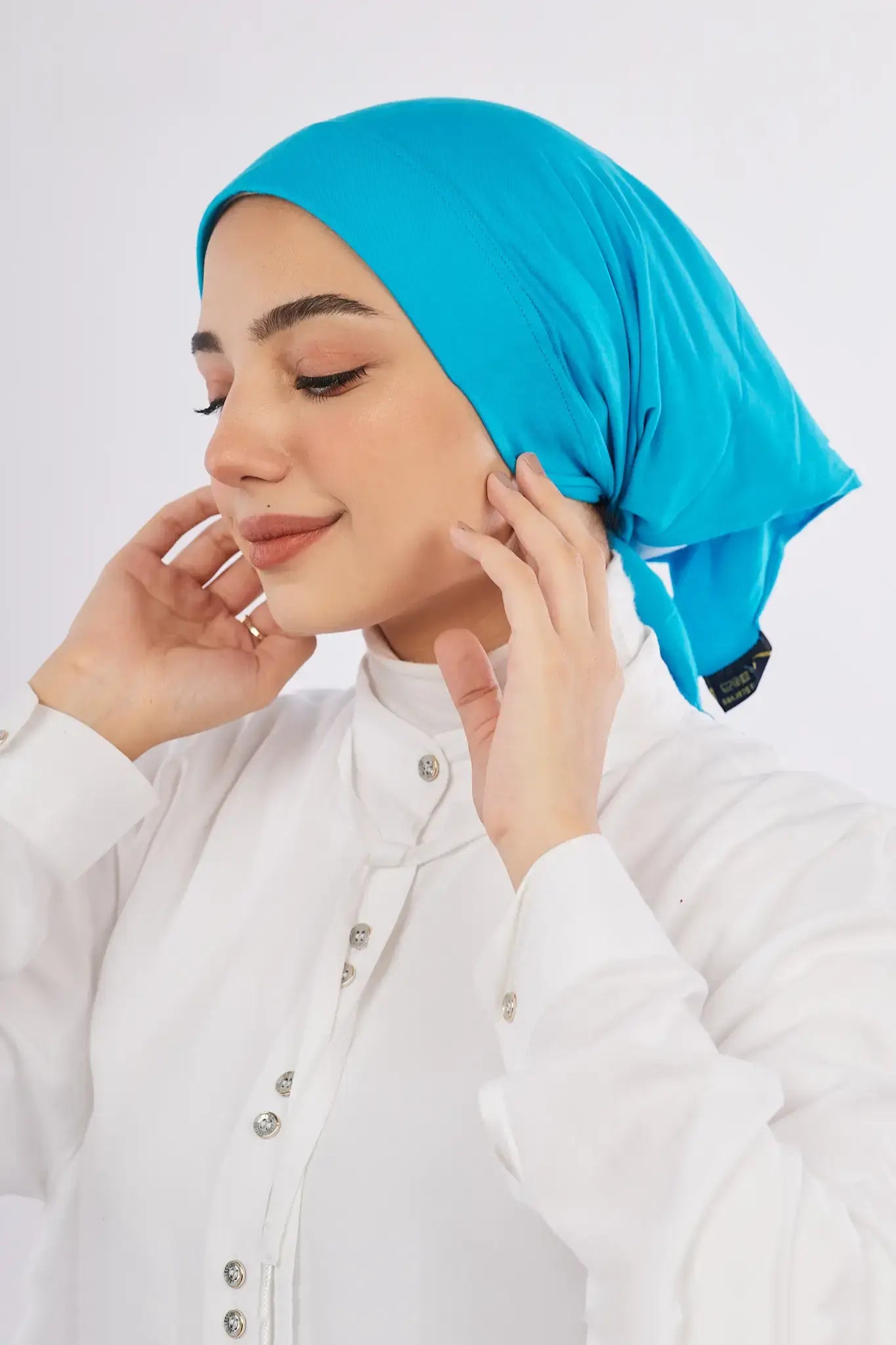 بندانا مثلث مبطنة