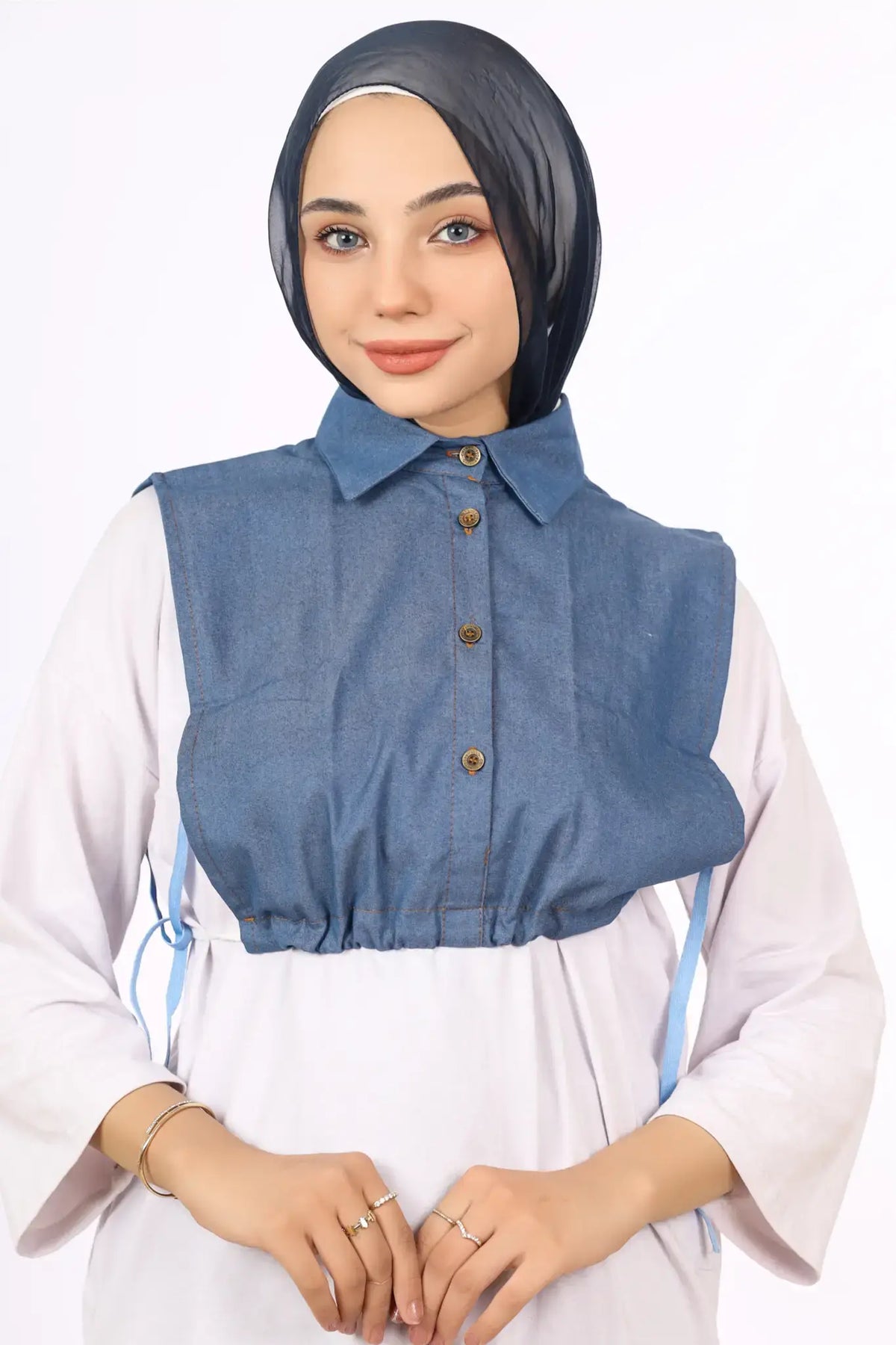 ياقة جينز